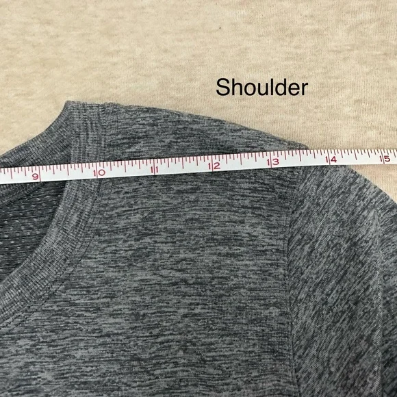 Lululemon Women's Athletica Swiftly Tech Gray Long Sleeve Top Size 8 - Picture 3 of 9